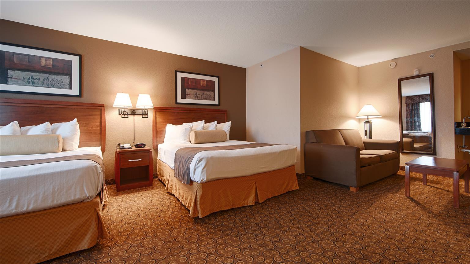 Days Inn & Suites By Wyndham Fort Pierce I-95 Экстерьер фото